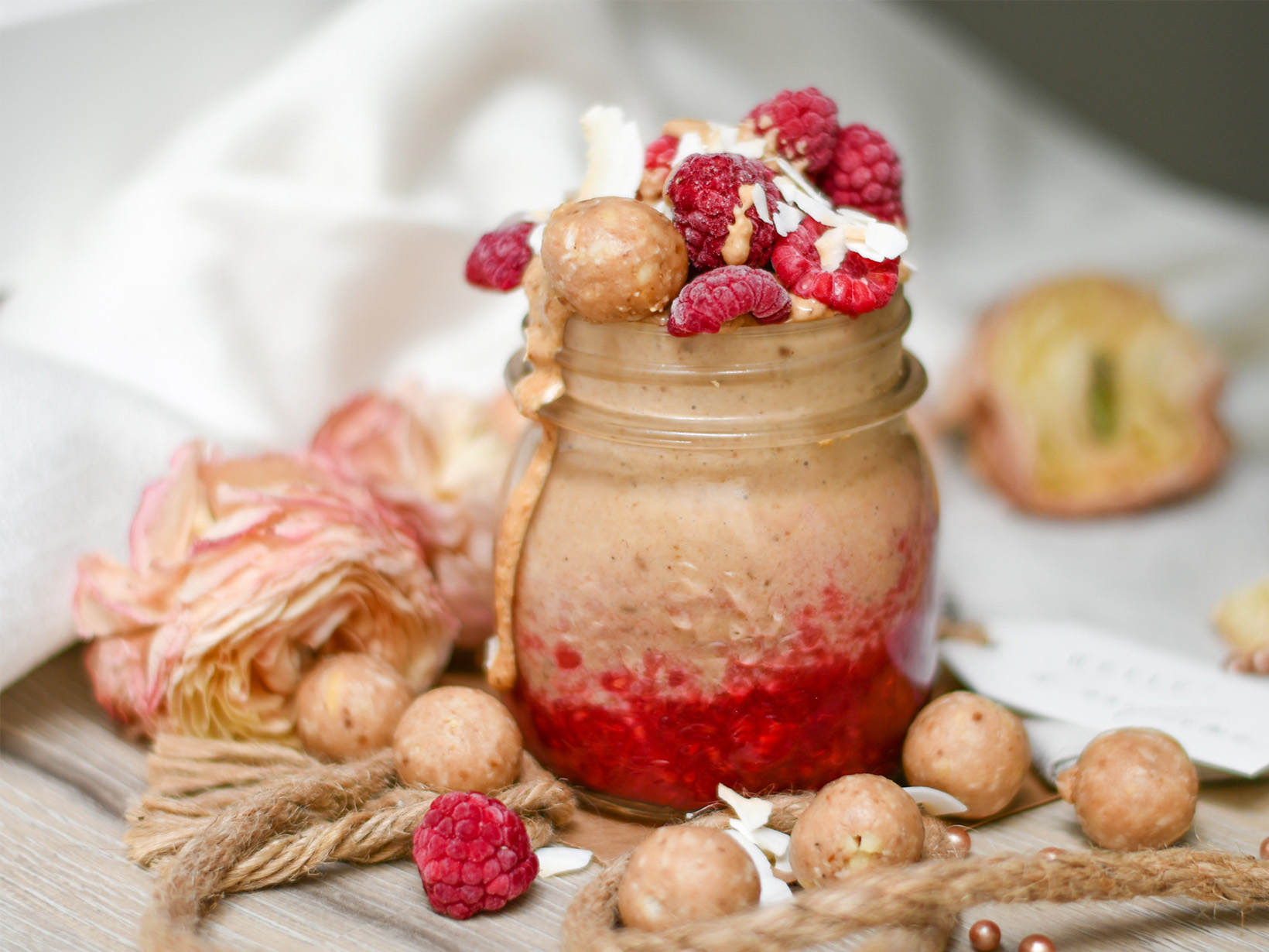 Overnight Oats, Erdnuss Overnight Oats, Himbeeren Overnight Oats, Overnight Oats mit Himbeeren, Overnight Oats mit Himbeerpürree